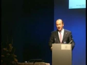 Robert Merton (2004) - How to Focus on Comparative Advantage while Efficiently Diversifying Economic Risks: An Application of Modern Financial Technology