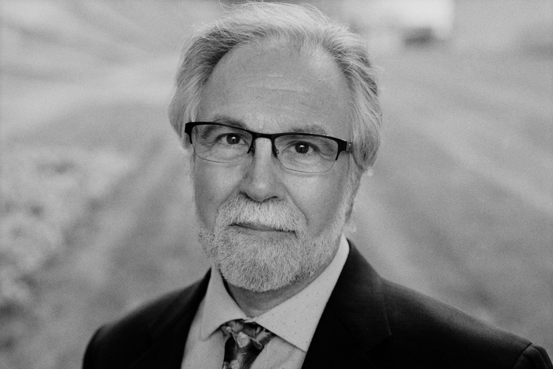 Photo of Gregg L. Semenza