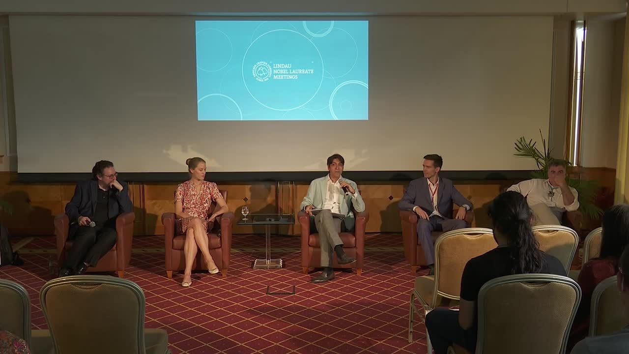 Workshop Mentoring (2022) - Sir Konstantin S. Novoselov, Michael Mărgineanu, Ben Nelson, Iris Odstrcil; Moderator: Karan Khemka