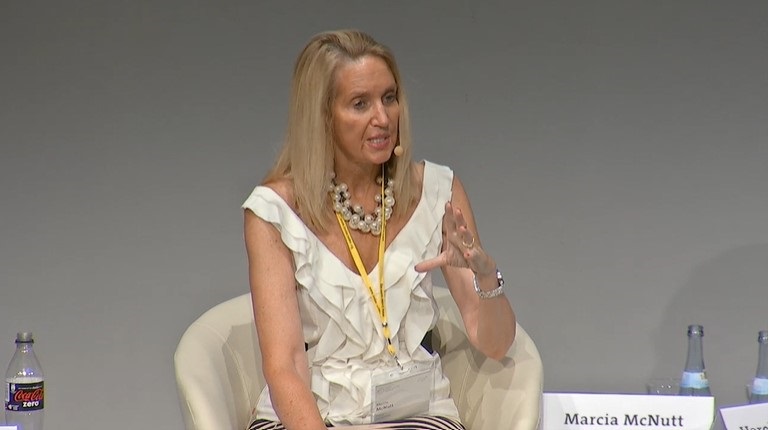 Panel Discussion (2015) - Communication Overkill? (Panelists Schmidt, Varmus, Ladd, McNutt, Rehman; Moderator: Adam Smith)