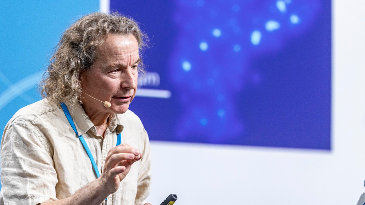 Roderick MacKinnon, Sir John E. Walker; Moderator: Thomas Perlmann (2025) - What Has Structural Biology Told Us About the Chemistry of Life, and What Can It Tell Us Next?