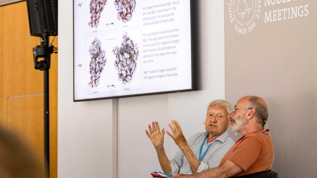 Joachim Frank; Moderator: Peter Brzezinski (2025) - Visualizing Molecules in Their Native States by Single-Particle Cryo-EM