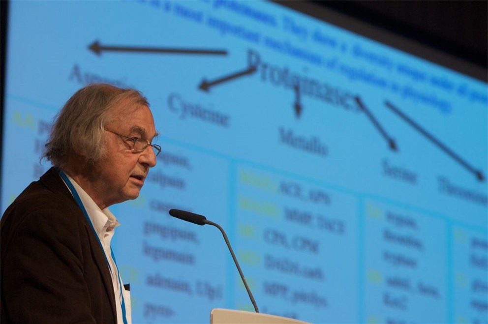Lecture: "Molecular Machines for Protein Degradation inside Cells" by Robert Huber (Laureate, Chemistry 1988)