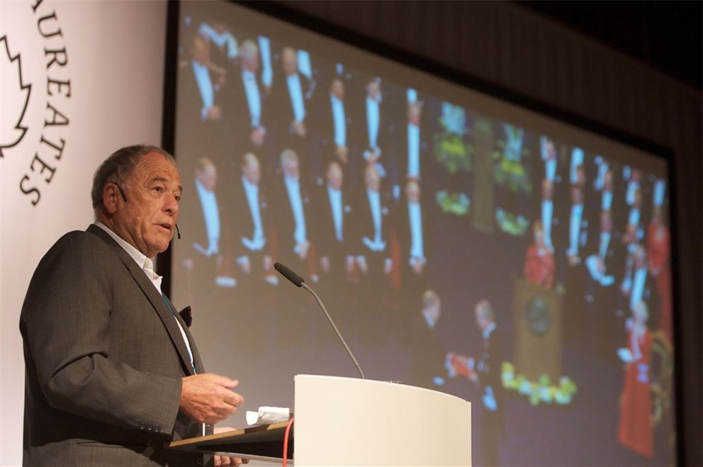 Kurt Wüthrich lecturing on "From Genome to Proteome - Impact on Biological and Biomedical Research" (Laureate, Chemistry 2002)