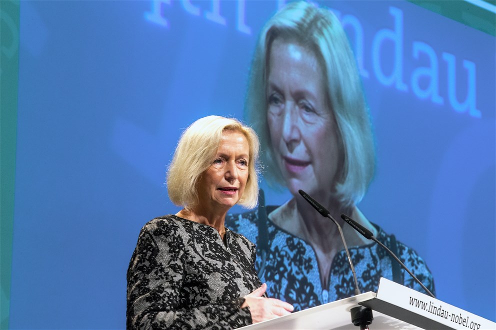 Federal Minister of Education and Research Johanna Wanka delivering a welcoming speech. 