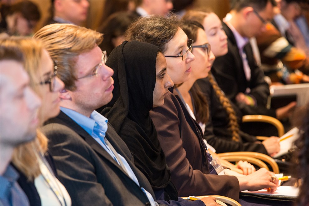 Young scientists attending a lecture at the 5th Meeting on Economic Sciences. 