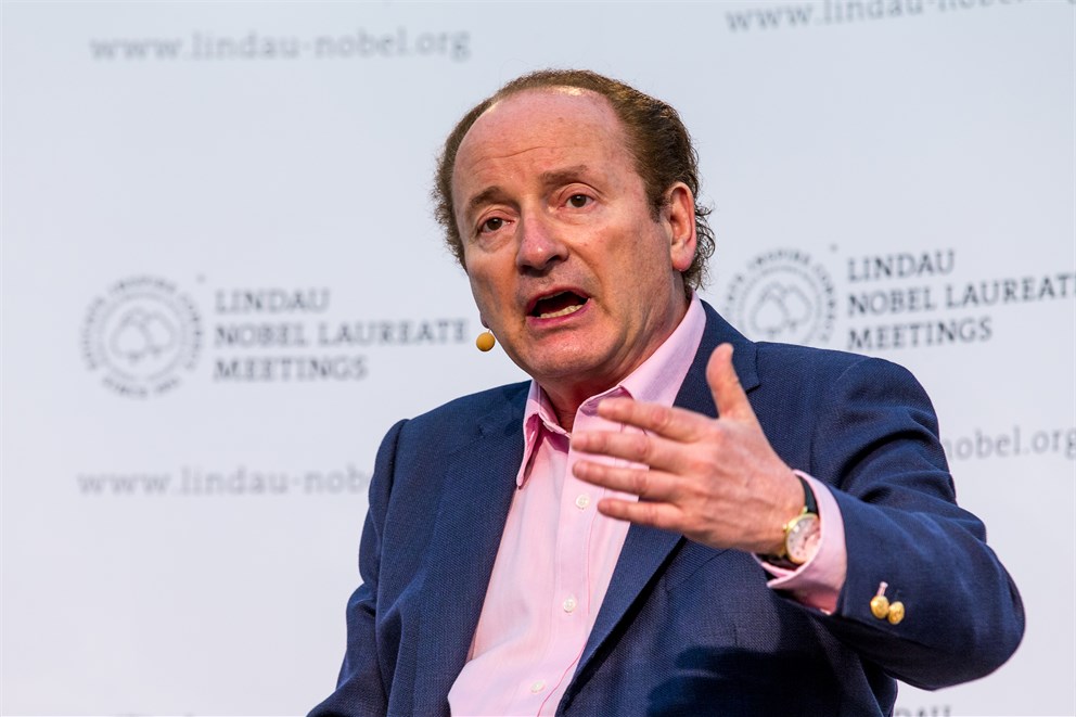 Robert C. Merton participating in the closing panel discussion "How Useful is Economics - How is Economics Useful?" at the 5th Meeting on Economic Sciences.