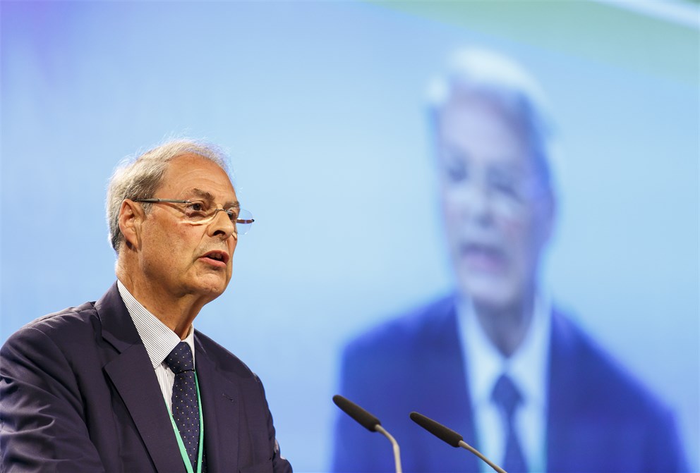 Wolfgang Schürer holding his speech at the opening ceremony.
