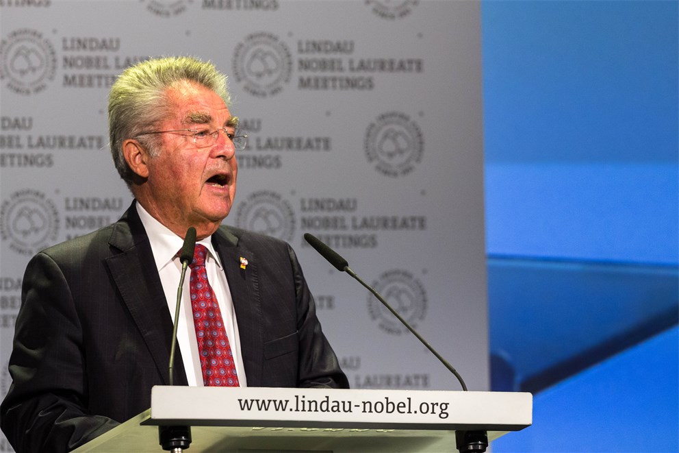 Heinz Fischer delivering his welcome address at the Lindau Nobel Laureate Meeting 2016.