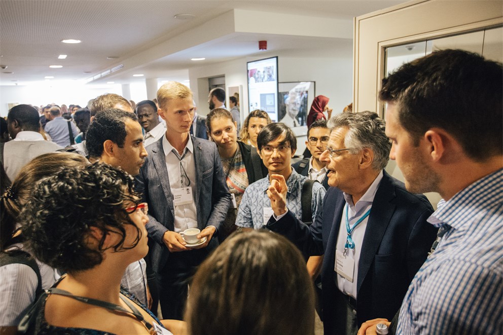 Myron S. Scholes in conversation with young economists