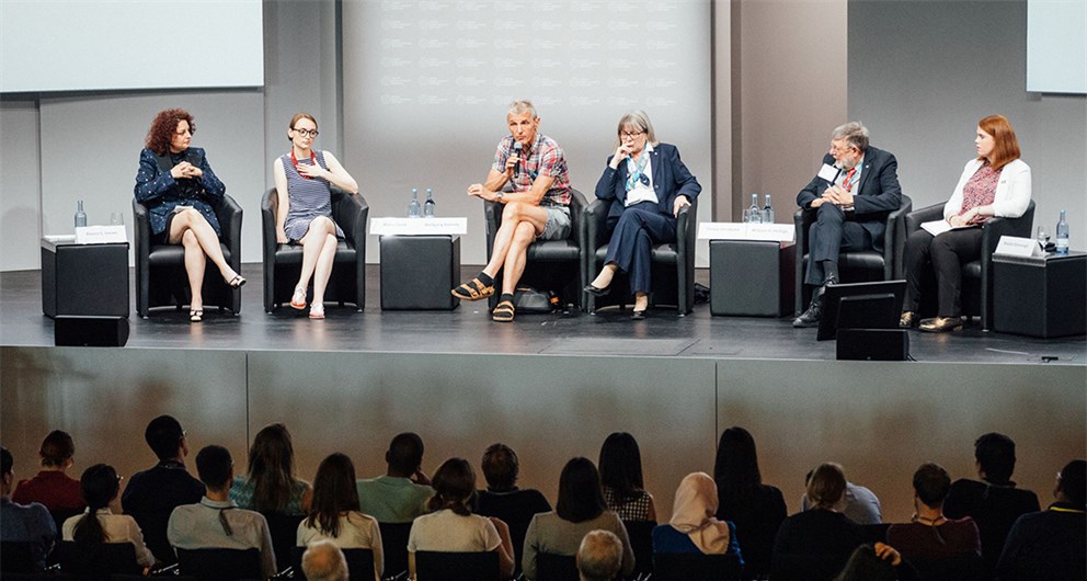 Panel Discussion "Student, Postdoc, and Then? - Aiming for a Career in Science"