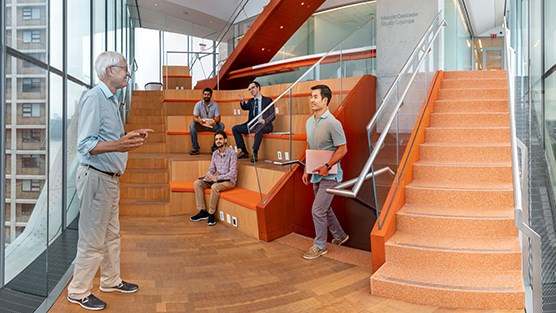 Click on banner to launch the 360° lab view.