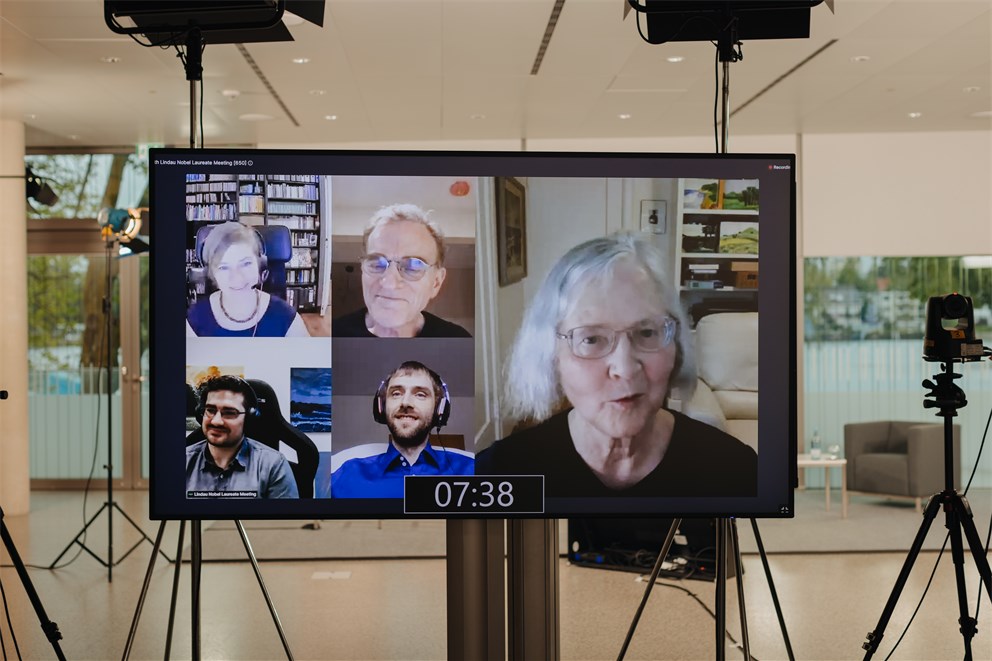 Elizabeth H. Blackburn, Randy W. Schekman, George Datseris and Michal Jex taking part in the panel discussion "Open Science".