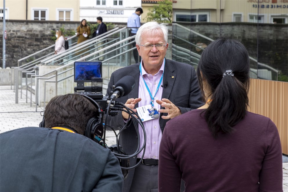 Brian Schmidt giving an interview.