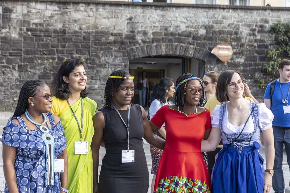 Young scientists at the Bavarian Evening.