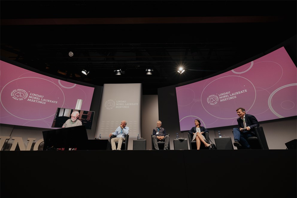 Panel "Applied Micro Revolution" at the 7th Lindau Meeting on Economic Sciences.