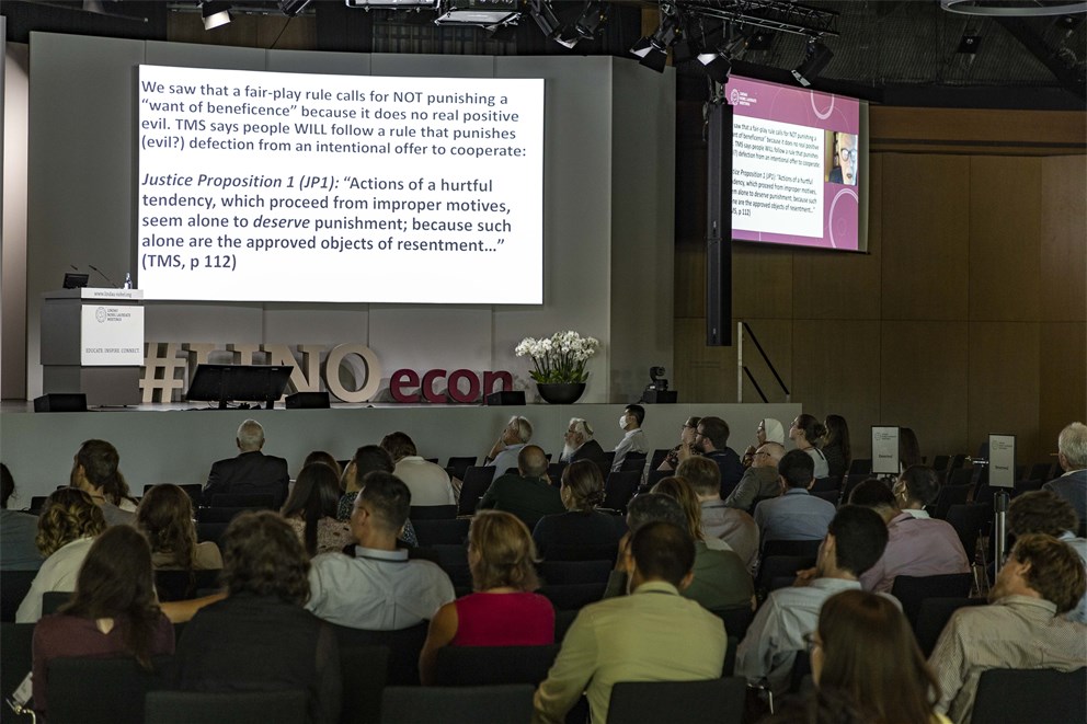 Online lecture by Vernon L. Smith at the 7th Lindau Meeting on Economic Sciences.